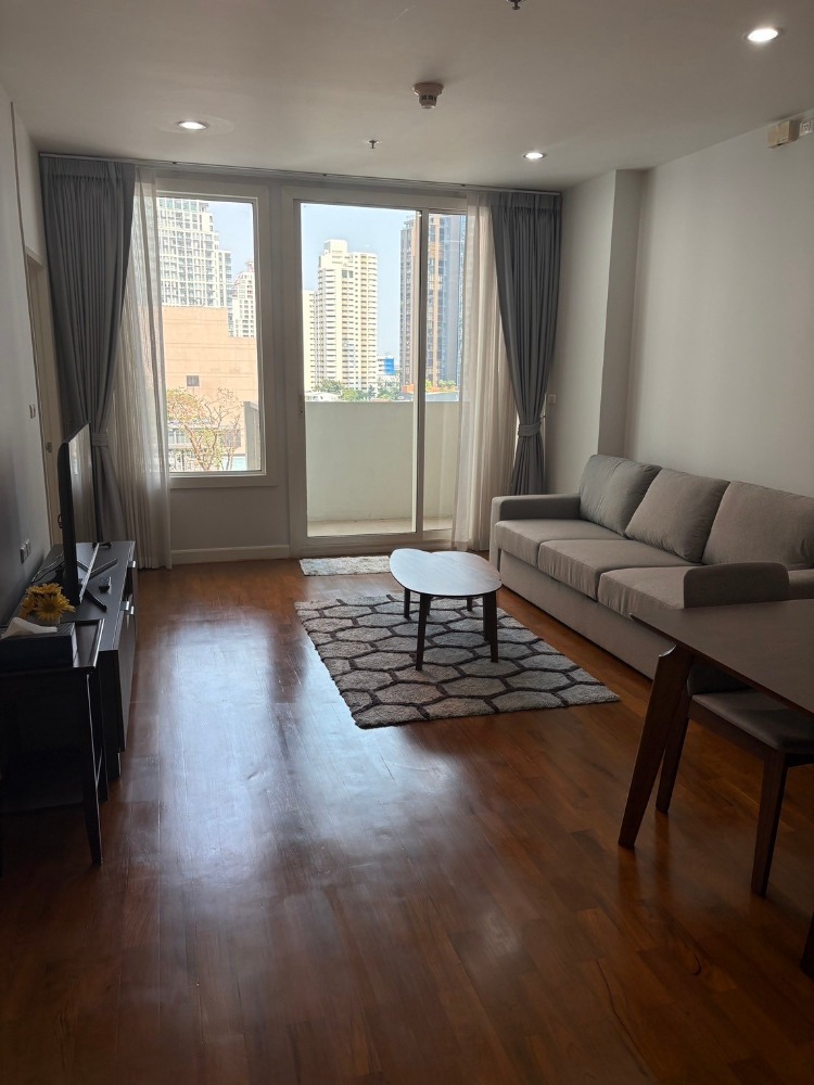 ให้เช่าคอนโดสุขุมวิท อโศก ทองหล่อ : LTH11767- Siri Residence FOR RENT Size 60 sqm. 1 bed 1 bath Near BTS Phrom Phong Station ONLY 60K/Month