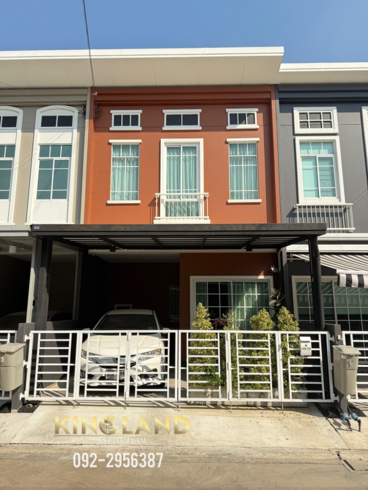 For RentTownhomePathum Thani,Rangsit, Thammasat : #For rent, beautiful 2-storey townhouse, 'SIRI PLACE Rangsit 2 by Sansiri, new design in Amsterdam style, Rangsit-Pathum Thani Road, 3 bedrooms, 3 bathrooms, rent 17,000 baht/month