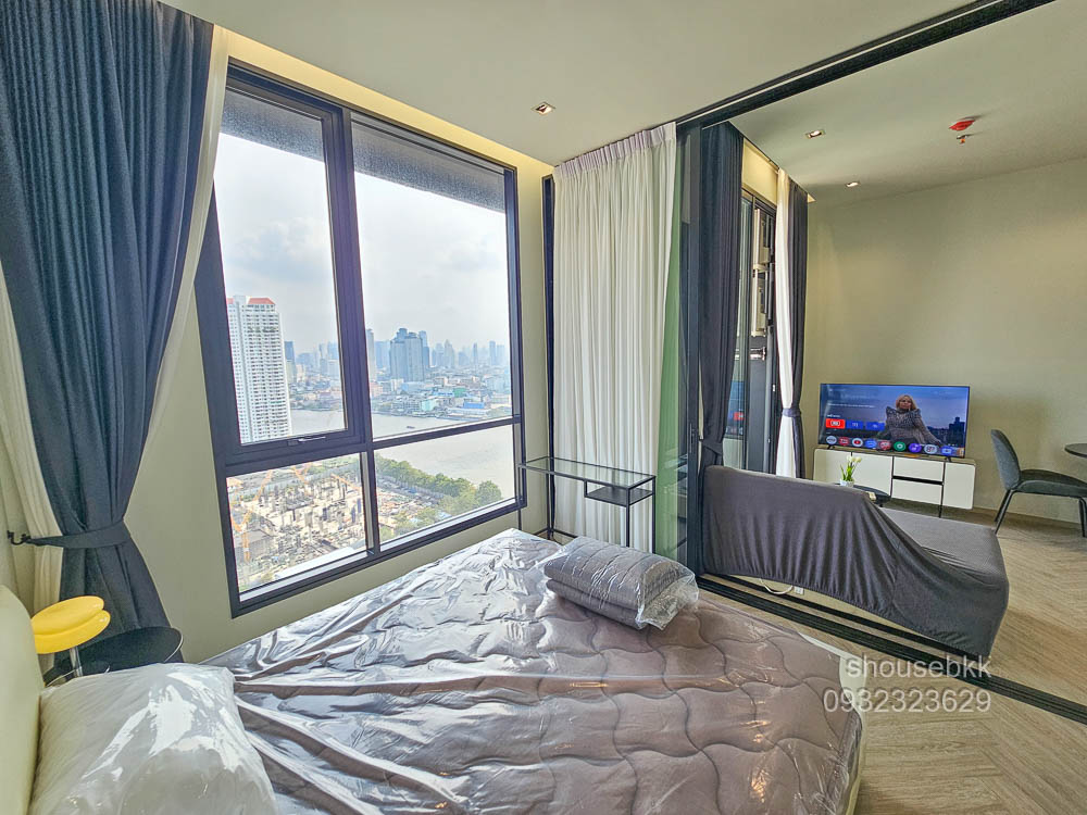 For RentCondoWongwianyai, Charoennakor : 🔥1 bedroom, King size bed, brand new room, Android TV, full river view🔥