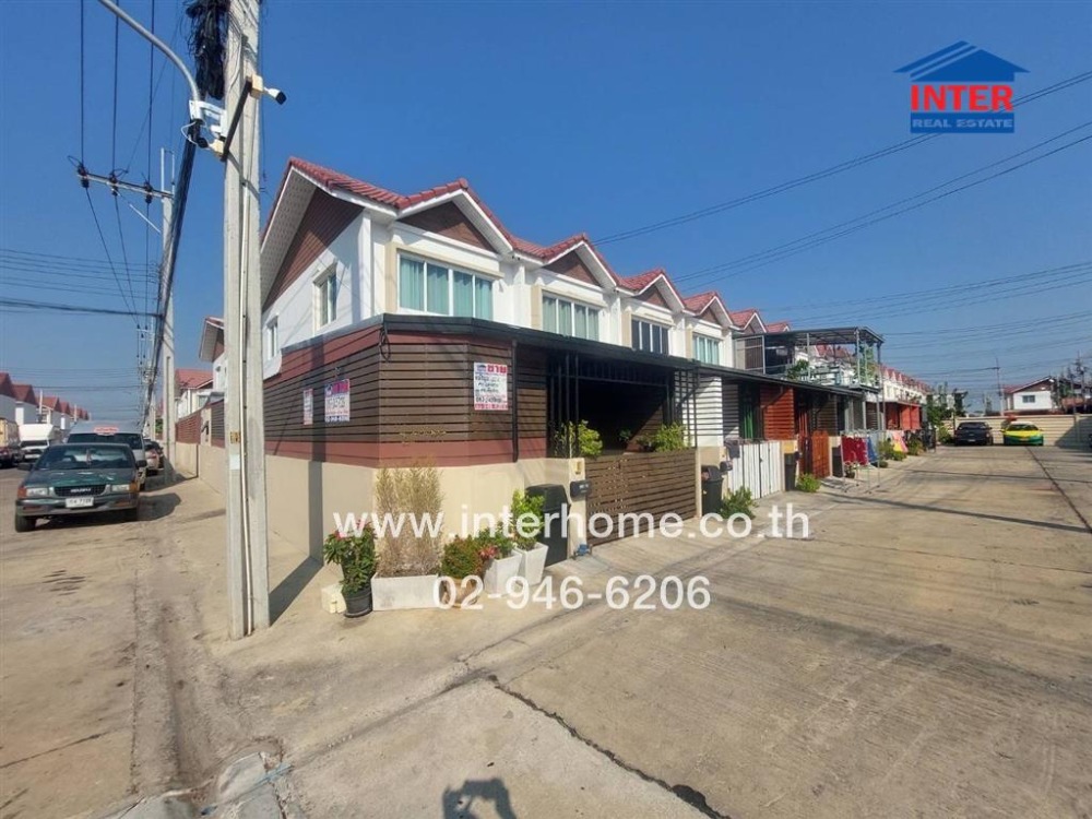 For SaleTownhouseSamut Prakan,Samrong : 2-storey townhouse, 22.6 sq.w., Phumjai Niwet Village 5, Project 2, Bang Bo, near Panasonic factory (Bang Bo), Theparak-Bang Bo Road, Km. 26, Bang Bo, Samut Prakan