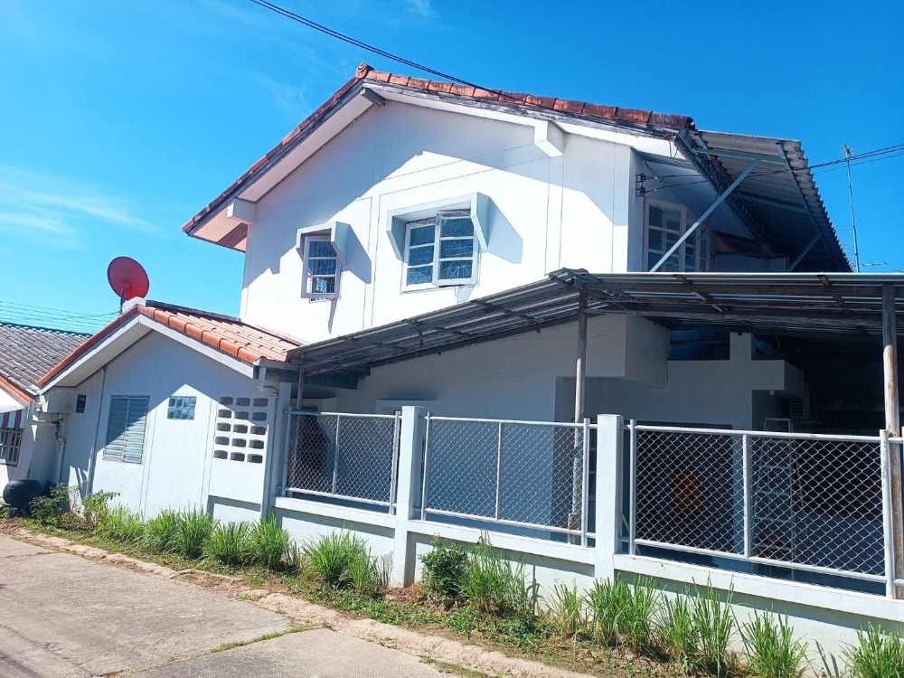 For SaleHouseUbon Ratchathani : For sale: 2-storey detached house, corner unit, prime location, Government Housing Bank, Suan Wanaram, Ubon Ratchathani Province