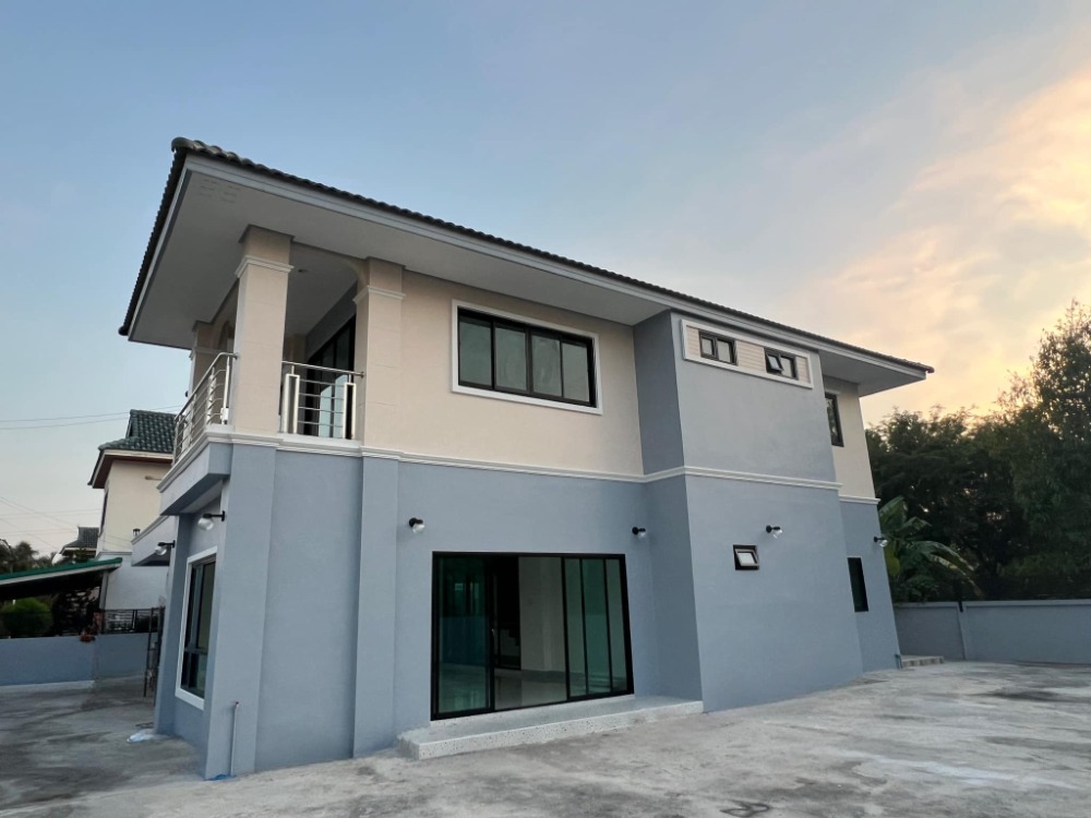 For SaleHouseRayong : Large House Nice View (110 msq) near Central Rayong