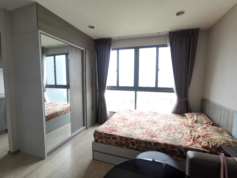 For RentCondoThaphra, Talat Phlu, Wutthakat : Condo for rent, Ideo Wutthakat (Ideo Wutthakat), next to BTS Wutthakat, 110 meters, including furniture + washing machine + room 31 sq m., only 9,500 baht