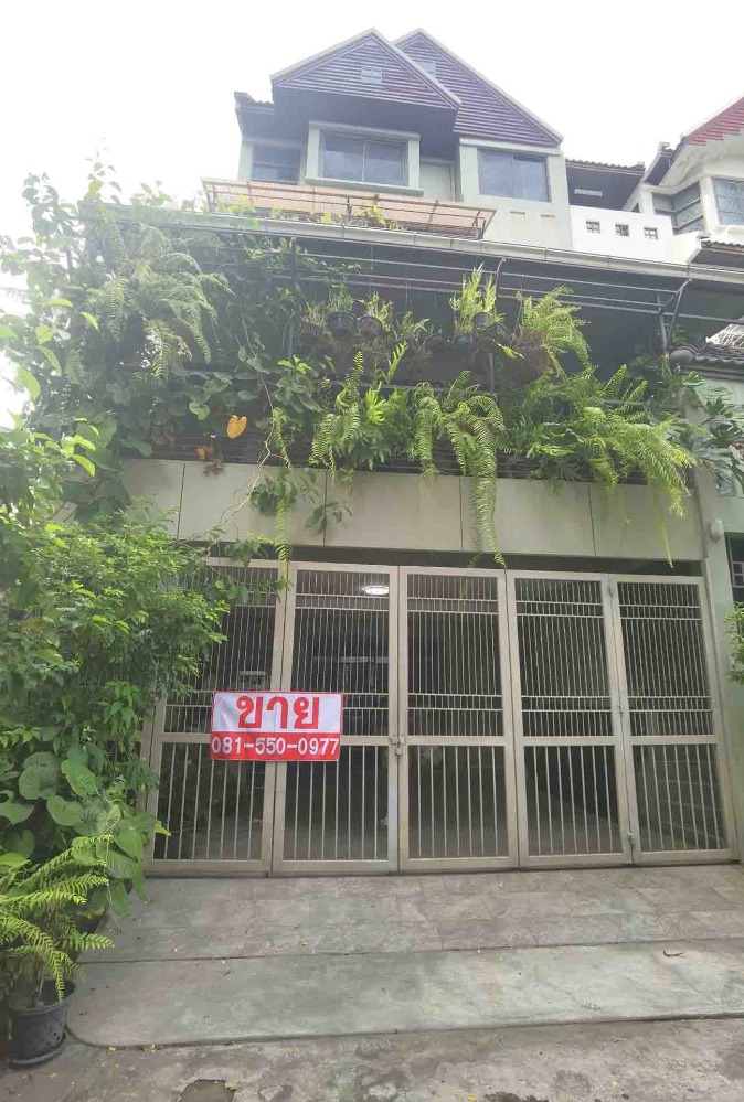 For SaleTownhouseSukhumvit, Asoke, Thonglor : Townhouse for sale, 4 storey , Sukhumvit 31, Soi Thawi Suk, Citi Resort 39