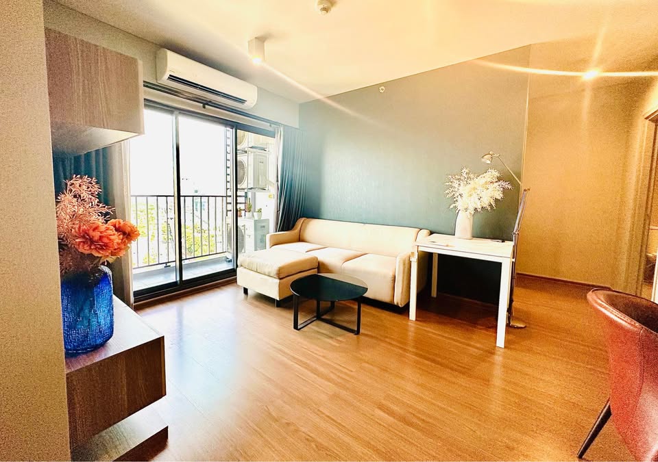 For SaleCondoSapankwai,Jatujak : CONDO for sale  “Ideo Phaholyothin-Chatuchak” 2B2B High Floor Corner room Amazing Park View