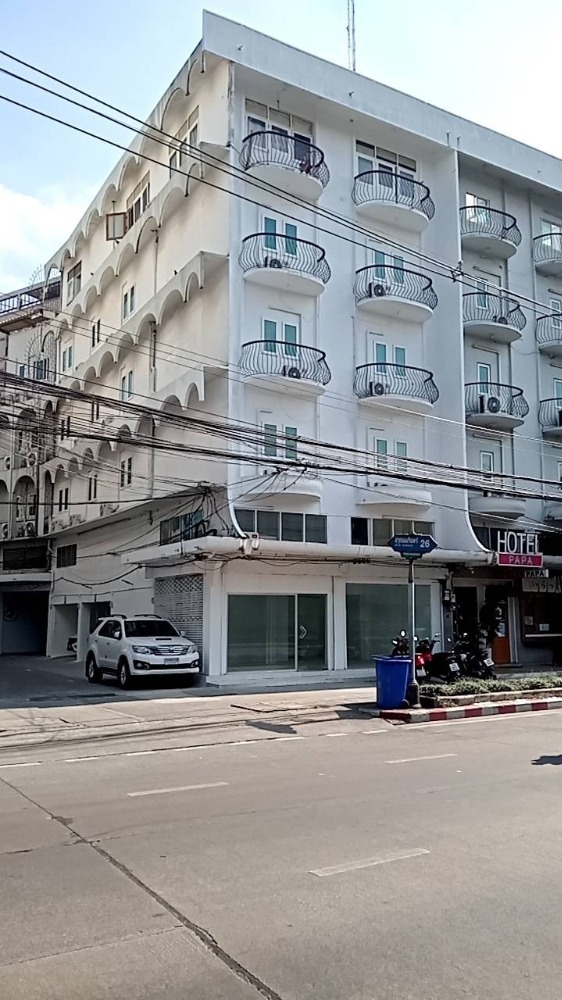 ให้เช่าตึกแถว อาคารพาณิชย์ปิ่นเกล้า จรัญสนิทวงศ์ : LTH11781– Commercial for Rent in Soi Arun Amarin 26 Size 60 Sqm. 1 room 1 bath Near MRT Bang Yi Khan Station ONLY 40K/Month