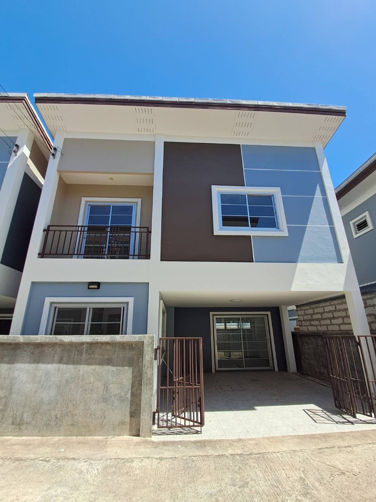 For SaleTownhomePattaya, Bangsaen, Chonburi : The Investment Opportunity of the Year! Brand New Condition!! For Sale: Townhouse, 25.6 sq.w., Mab Yai Lea, Nern Plab Hwan Road, Central Pattaya