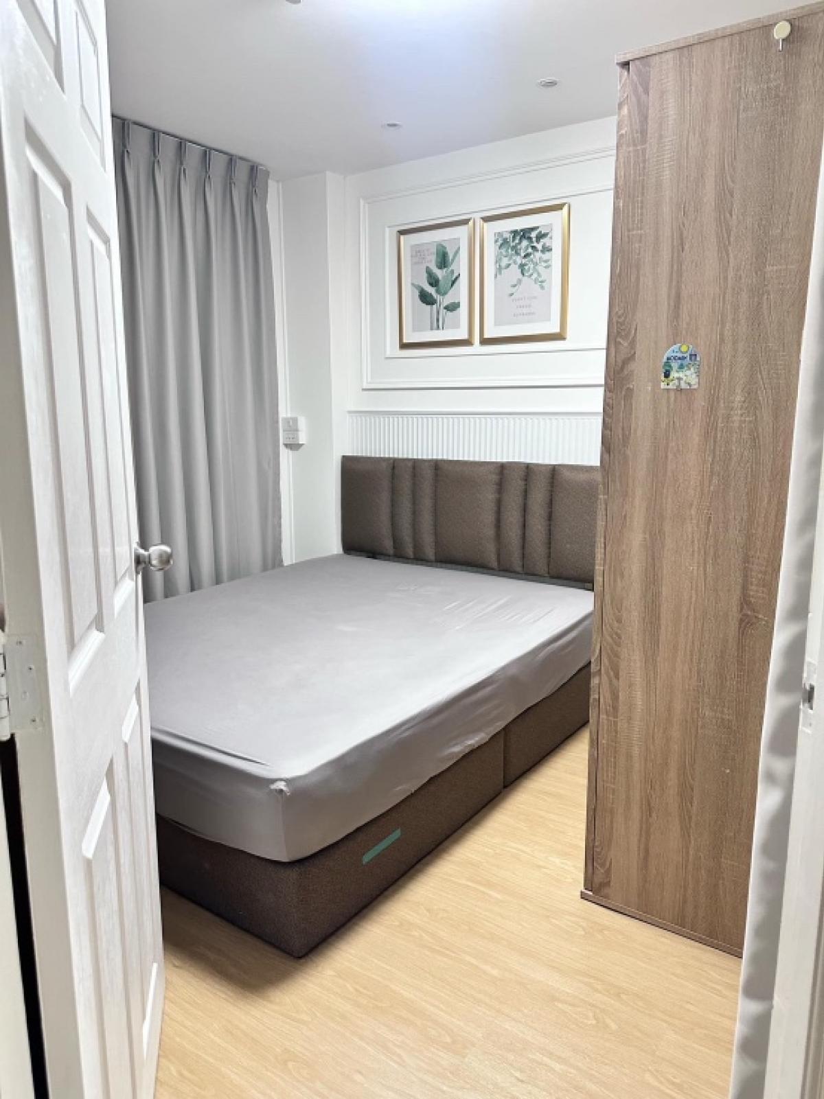 For RentCondoRamkhamhaeng, Hua Mak : Condo for rent: Lumpini Town Bodindecha-Ramkhamhaeng Building: D Floor: 8 Room size: 28 sq m. Price: 7,500 baht Nearby places: Orange Line