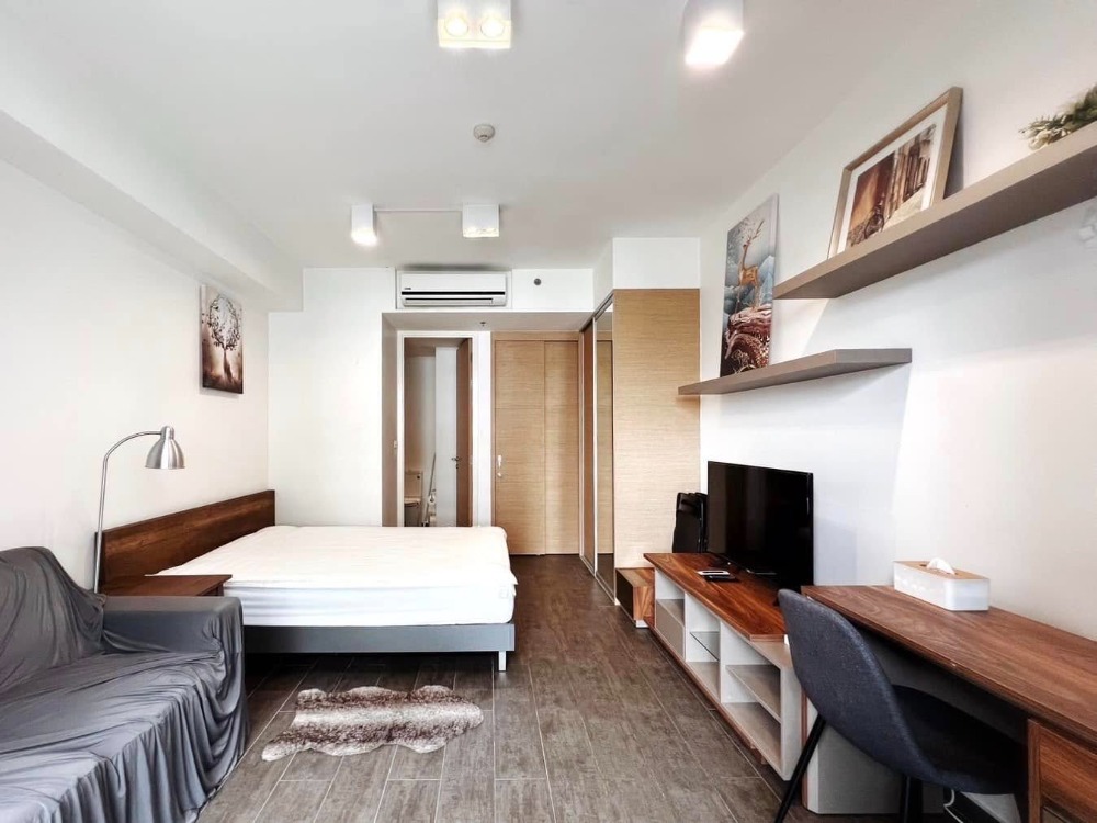 For RentCondoSukhumvit, Asoke, Thonglor : 🌿✨ The Lofts Ekkamai | Rental 20,000 Baht ✨🌿