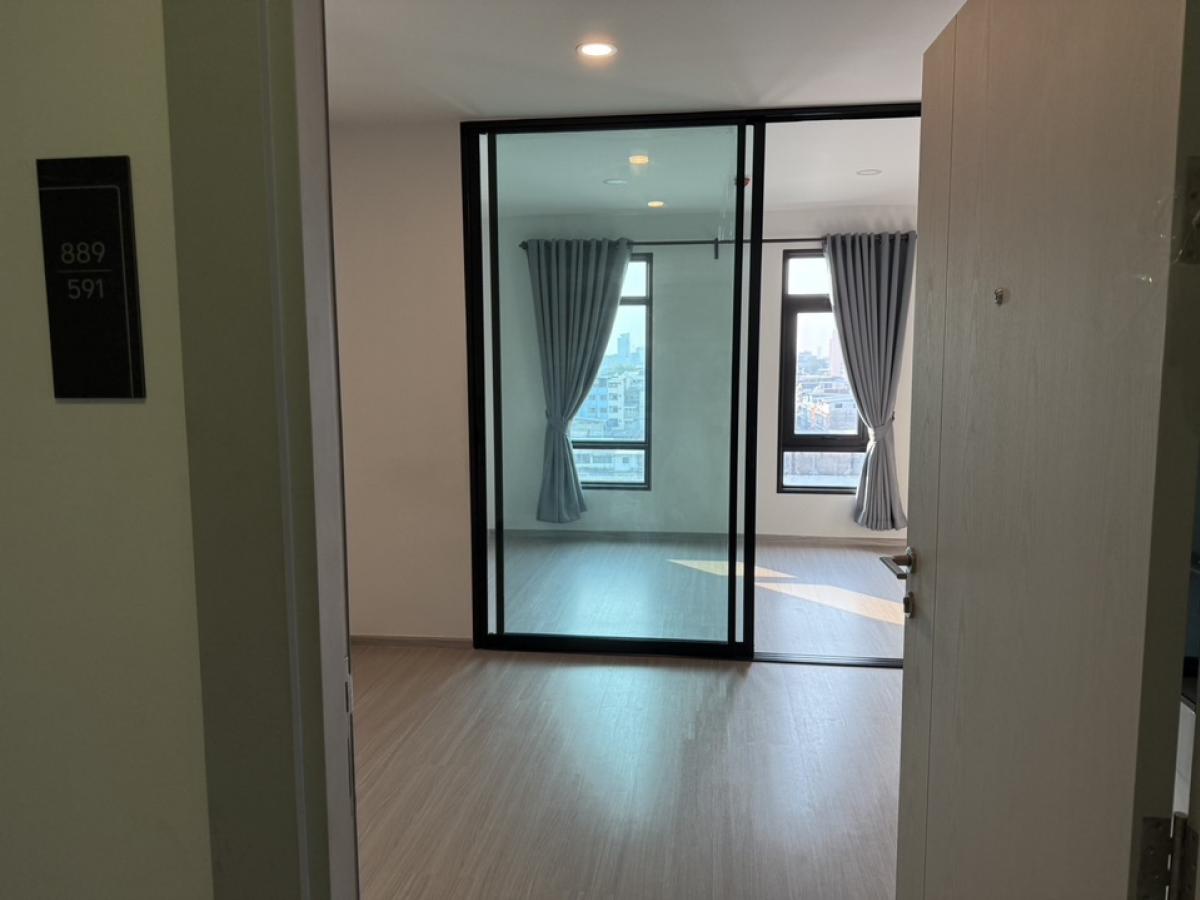 For RentCondoRatchadapisek, Huaikwang, Suttisan : For rent: Aspire Asoke-Ratchada, Building C, 8th floor, new furniture and appliances