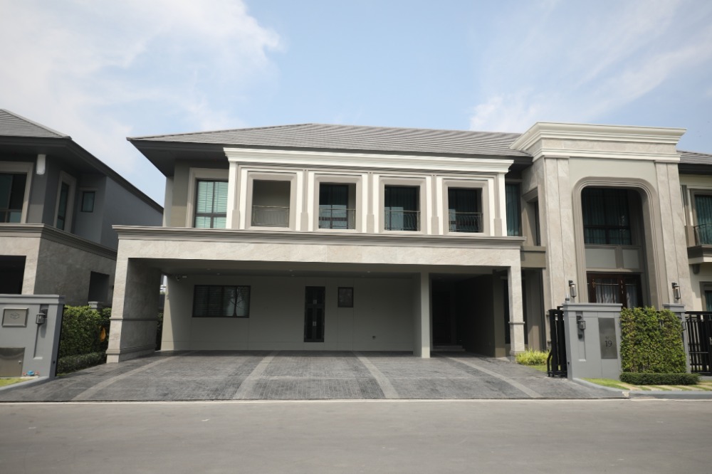 ให้เช่าบ้านลาดกระบัง สุวรรณภูมิ : Luxury house, fully furnished, ready to move in