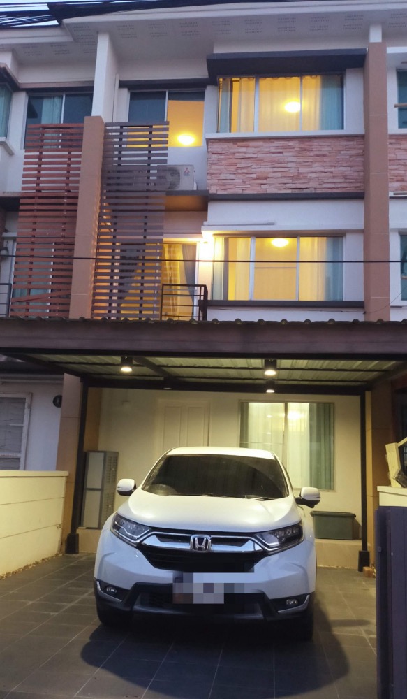 For RentTownhouseRama9, Petchburi, RCA : +For rent: Townhome, Town Plus Rama 9, 3-storey townhome, ready to move in+++