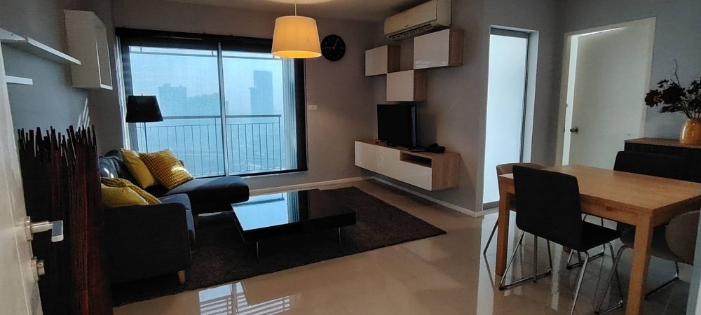 For RentCondoOnnut, Udomsuk : Condo for rent BTS Phra Khanong, corner room, Aspire Sukhumvit 48, ready to move in, 2 bedrooms, 2 bathrooms, size 64.59 square meters, 24th floor, rent 30,000 baht per month.