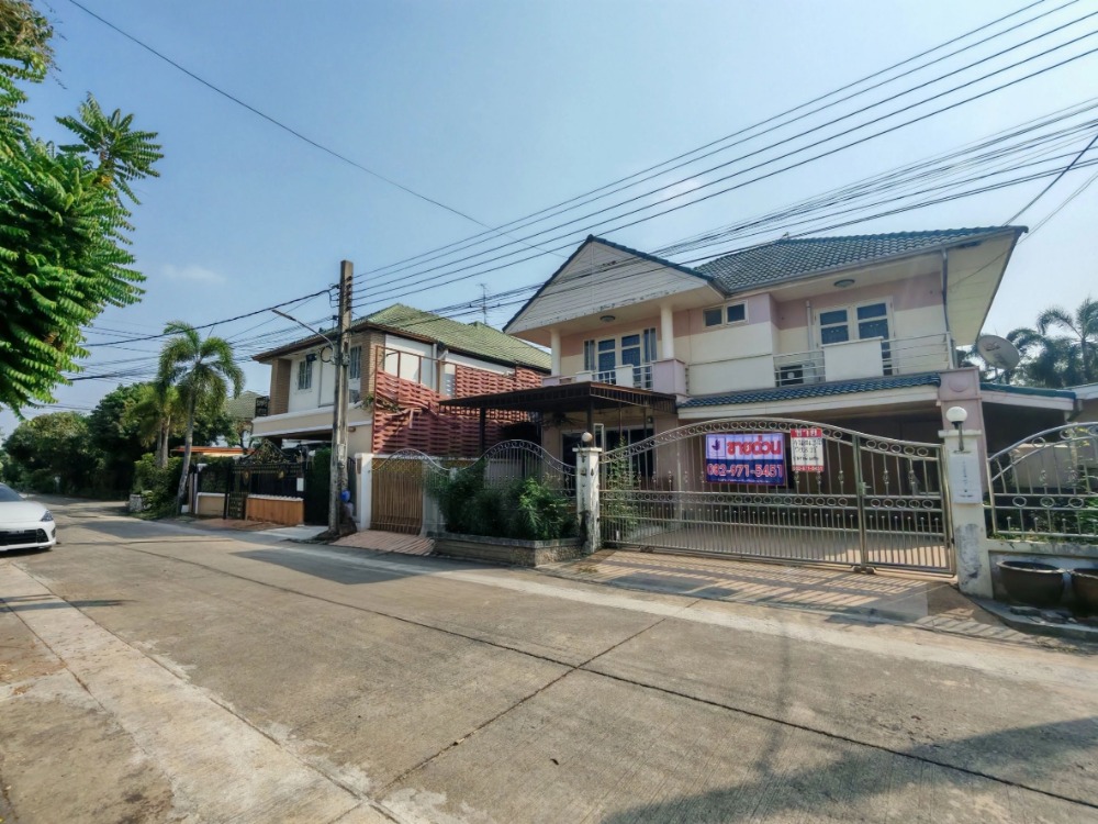 For SaleHouseRama5, Ratchapruek, Bangkruai : Special price!! Single house, The Emerald Garden & Sport Club, a nice village, very good location, on Ratchaphruek Road, near Sammakorn Place shopping mall, many facilities (The Emerald Garden & Sport Club)