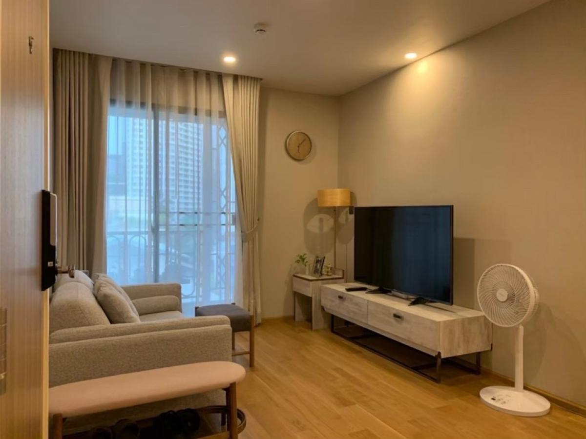 For RentCondoWitthayu, Chidlom, Langsuan, Ploenchit : For rent: Condo Langsuan ✨ Luxury condo at Vara Residence ✨ 2 Bedroom 2 bedroom 74.5 sqm.