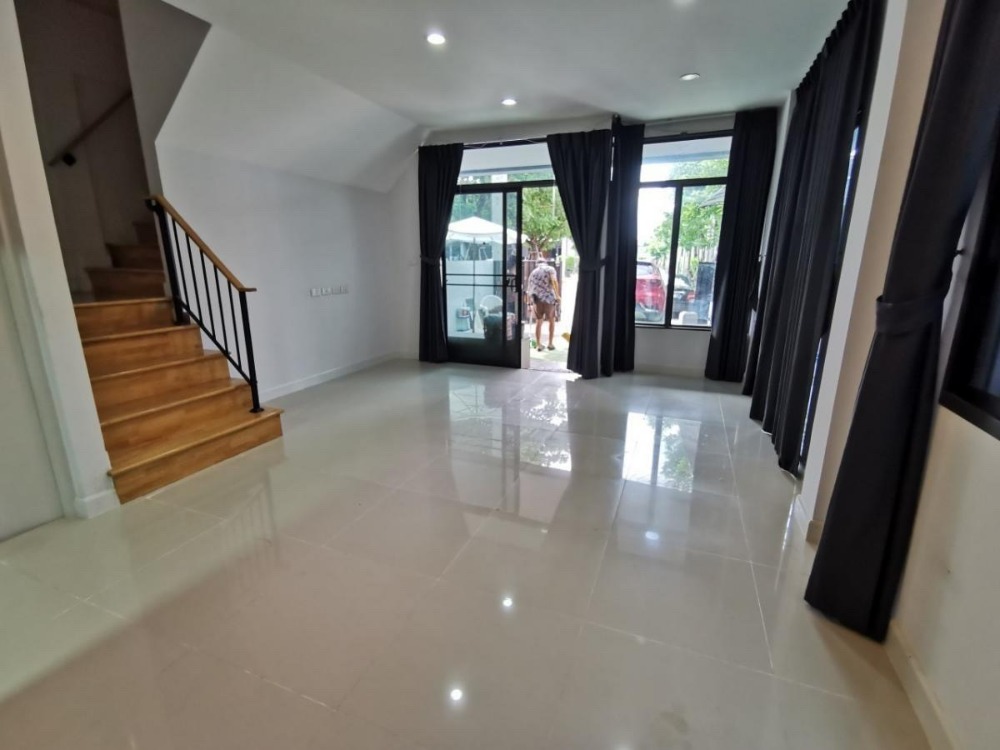 For SaleTownhousePattanakan, Srinakarin : M787 Townhome Verve Rama9