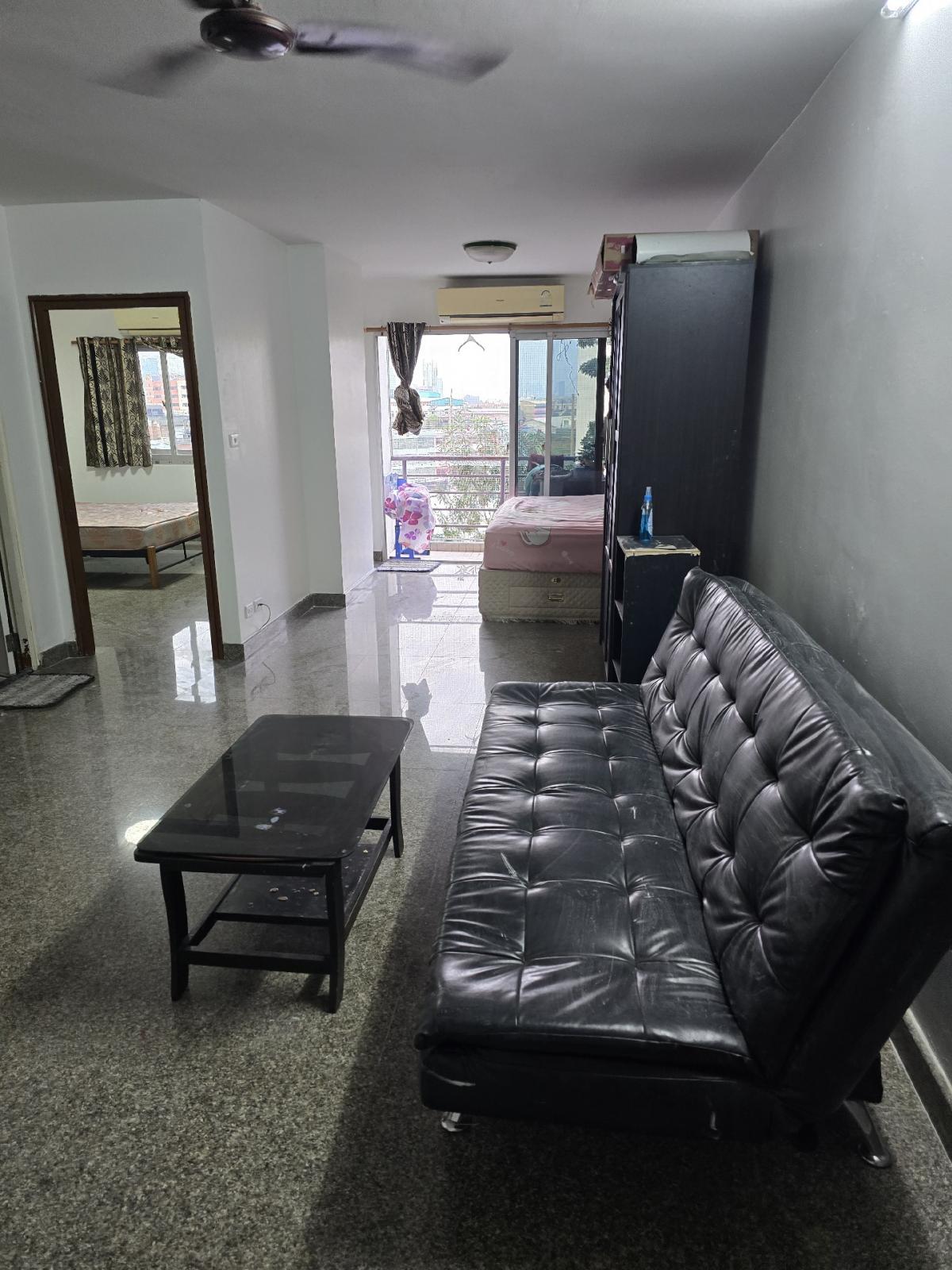 For RentCondoRama3 (Riverside),Satupadit : 1 bedroom for rent, 1 water, 1 year contract, 2 month warranty, 1 month in advance