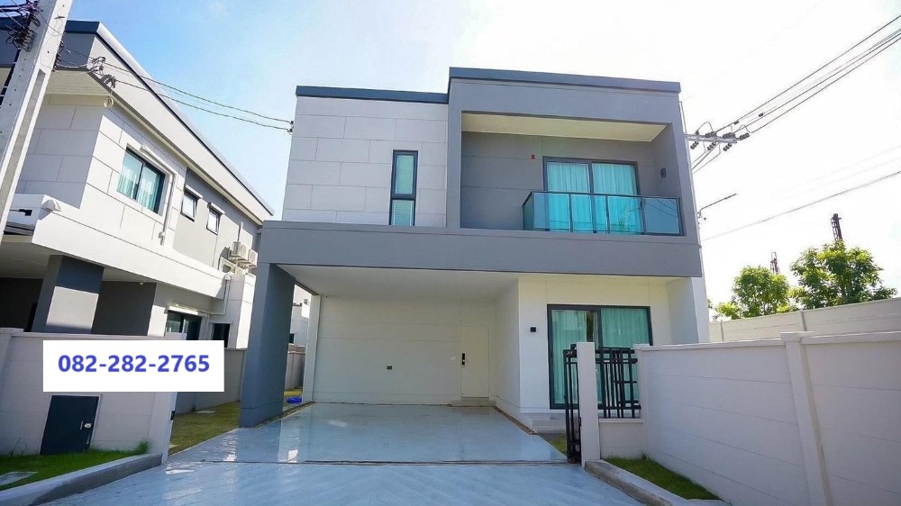 For RentHouseBangna, Bearing, Lasalle : Corner house 59 sq m, 3 bedrooms, 3 bathrooms, 2-storey detached house, Centro Bangna, next to Mega Bangna shopping mall