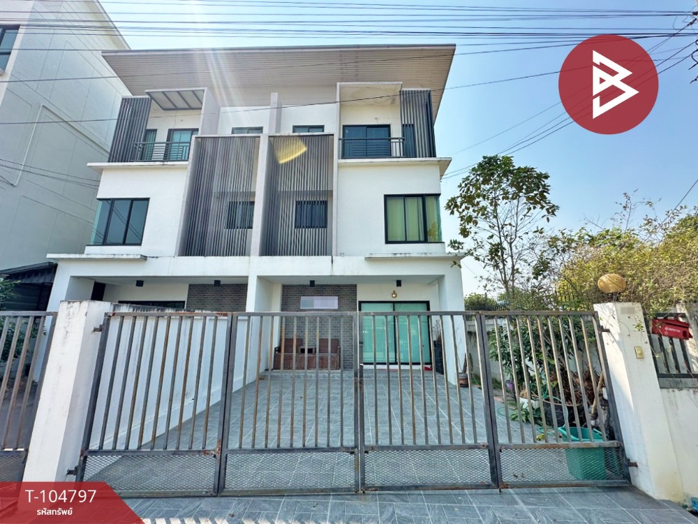 For SaleTownhouseLadkrabang, Suwannaphum Airport : Townhouse for sale, area 35.2 square wah, Prawet, Bangkok