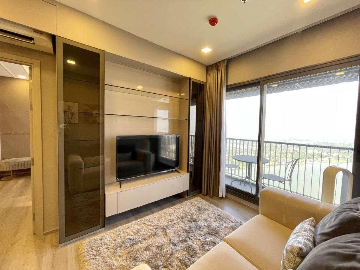 For SaleCondoRattanathibet, Sanambinna : 🛥️ Selling The Politan Aqua, a very special luxury condo, 47th floor, corner room, Chao Phraya River view on both sides, fully built-in, ready to move in immediately ✨