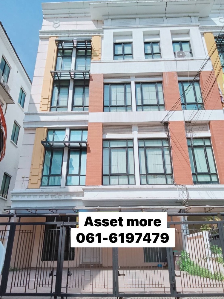 For RentHome OfficeBangna, Bearing, Lasalle : For rent and sale, 4-storey home office, Baan Klang Krung project, office on Bangna-Trad Road, size 60 sq m, usable area 500 sq m, Bang Na Nuea District, Bangkok