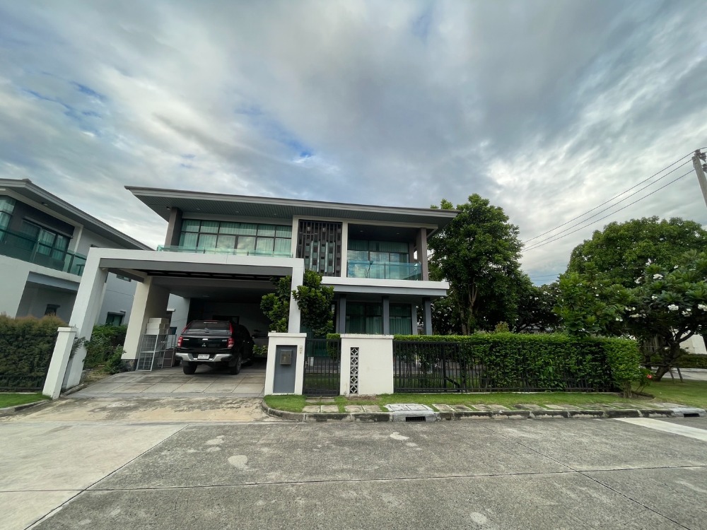 For SaleHousePattanakan, Srinakarin : House for Sale Setthasiri Pattanakarn, 4 bedroom 100 sqw 330 sqm Near Suvarnabhumi Airport, Onnut, Prawet, Chaloem Phrakiat Rama 9, Lat Krabang : SL25S-002