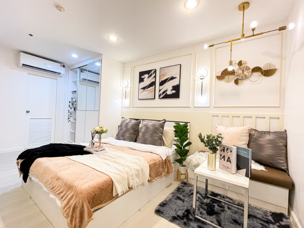 For SaleCondoKaset Nawamin,Ladplakao : (Owner selling) Condo near Kasetsart University, beautifully renovated, in pristine condition. Perfect Beach Park