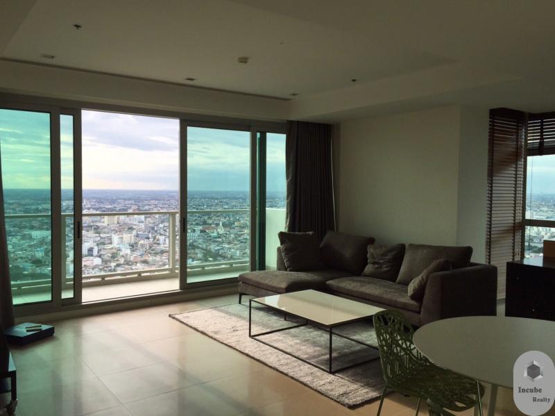 For SaleCondoWongwianyai, Charoennakor : Condo For Sale The River Condominium 2 Bedroom 2 Bathroom 110 sqm