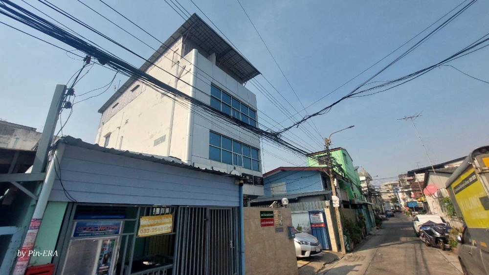 For SaleOfficeLadkrabang, Suwannaphum Airport : Office building for sale, Soi Chaloem Phrakiat, near MRT Sri Udom