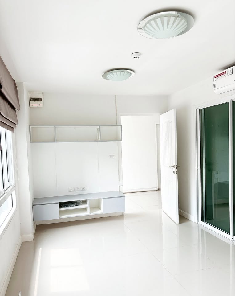 For SaleCondoLadkrabang, Suwannaphum Airport : Condo for sale, pets allowed, corner room, Pruksa Thani Fif On Nut 59, Soi 1 (SM942)