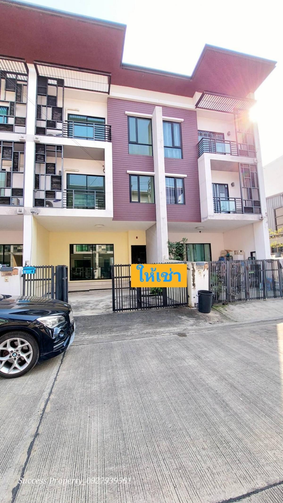 For RentTownhouseBangna, Bearing, Lasalle : *For rent* Townhome iField Bangna, near Mega Bangna, 3 bedrooms, 3 bathrooms, rent 25,000 baht/month