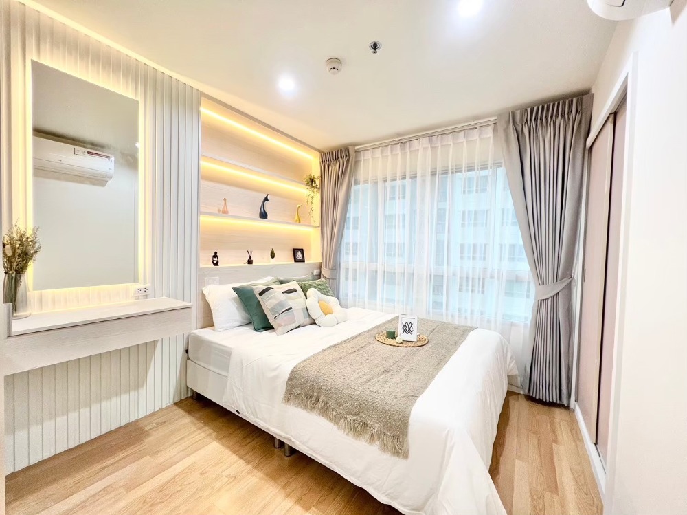 For SaleCondoBangna, Bearing, Lasalle : Newly renovated, beautiful room, Building B, 15th floor - Lumpini Mega City Bangna for sale, near Mega Bangna shopping mall