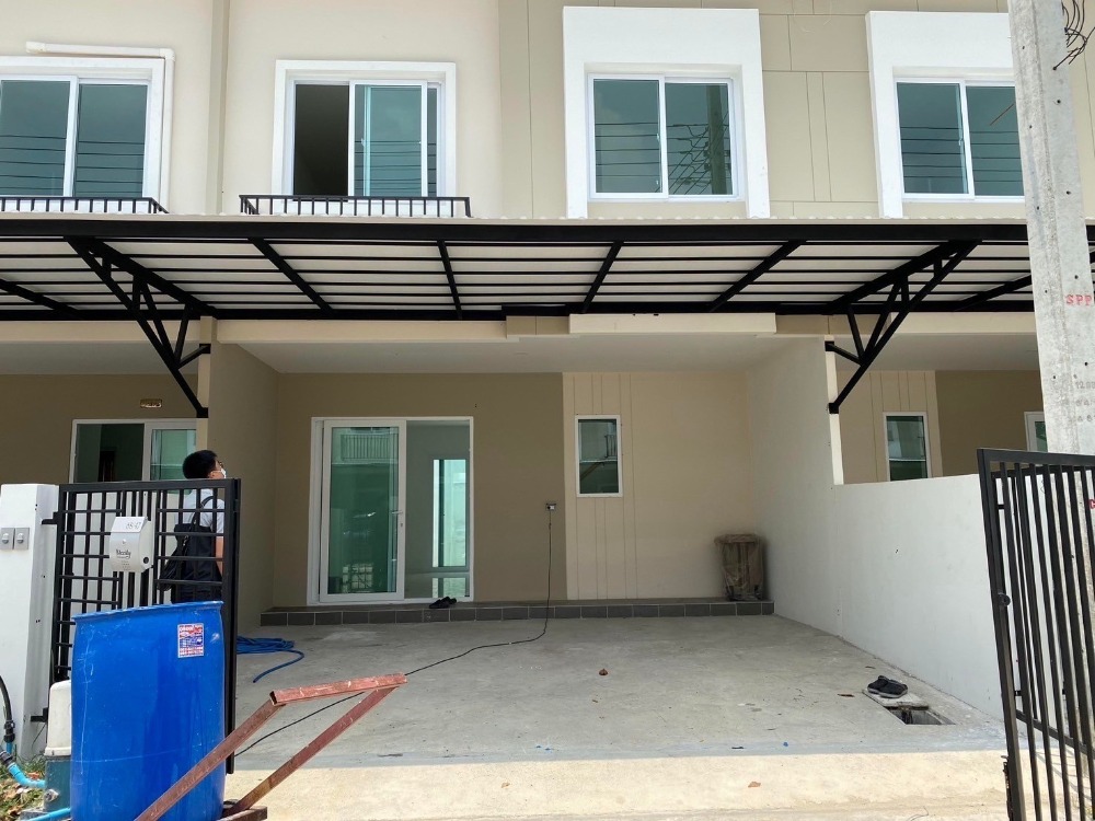 For RentTownhousePathum Thani,Rangsit, Thammasat : House Bless City Park Wongwaen - Lam Luk Ka / House size 20 sq m., 2 floors, 4 bedrooms, 3 bathrooms *