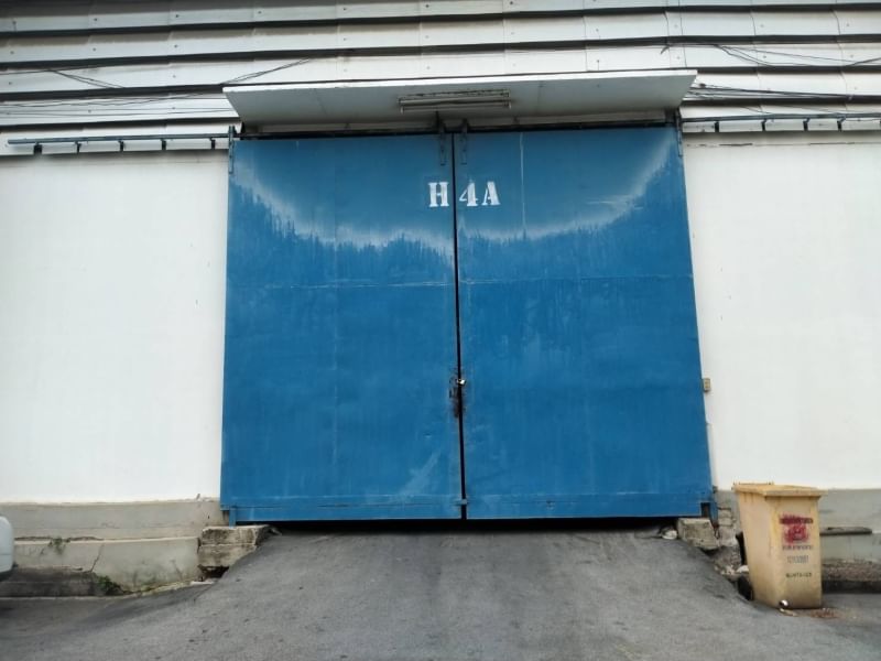 For RentWarehouseSamut Prakan,Samrong : Warehouse for rent, next to King Kaew Road, size 640 sq m, 2Unit.