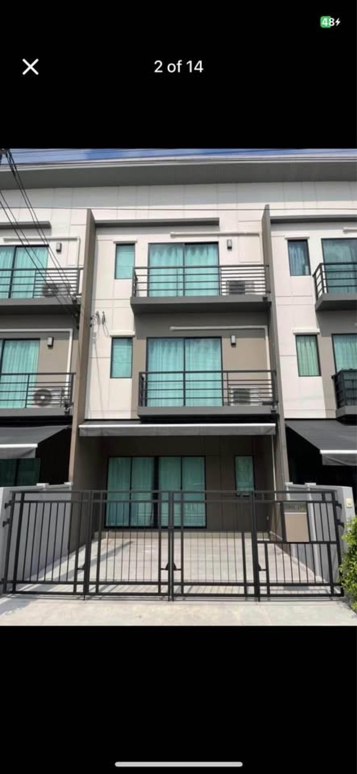 For RentTownhouseRama5, Ratchapruek, Bangkruai : Townhome (Baan Klang Muang, Ratchaphruek, Sathorn, Special!!!! Price only 6.9 million baht, monthly rent 29,000 baht* Negotiable for long-term contracts, single location, garden view, common area in front of the house (resort style), single zone in the en