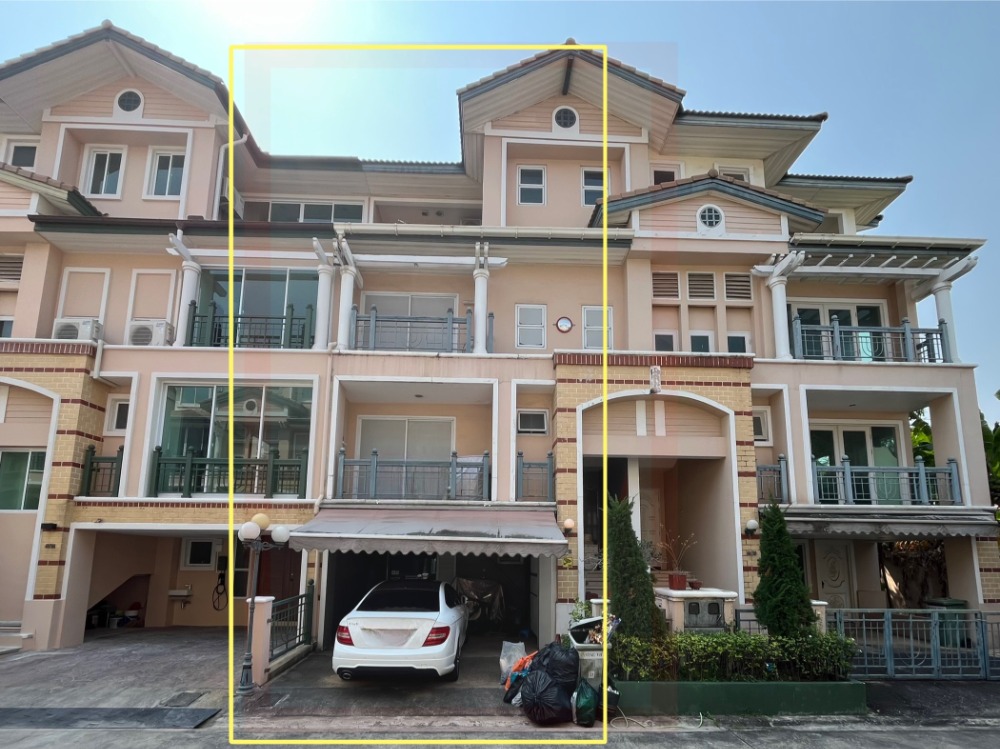 For SaleTownhouseYothinpattana,CDC : Crystal Ville / 3 Bedrooms (SALE), Crystal Ville / 3 Bedrooms (SALE) RUK869