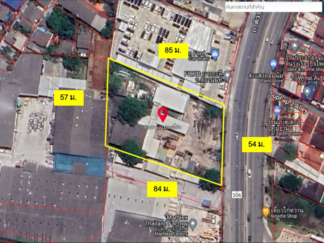 For RentLandPathum Thani,Rangsit, Thammasat : Land for rent on the main road with warehouse, Tiwanon, Pathum Thani, 2 rai, 2 ngan, 51 sq m, near Ratchaphruek Road