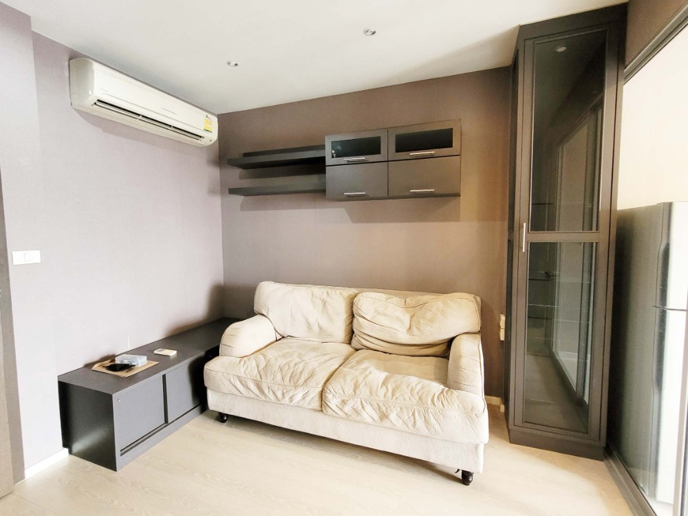 For RentCondoSathorn, Narathiwat : For rent Rhythm Sathorn Narathiwas 1 bedroom, fully furnished