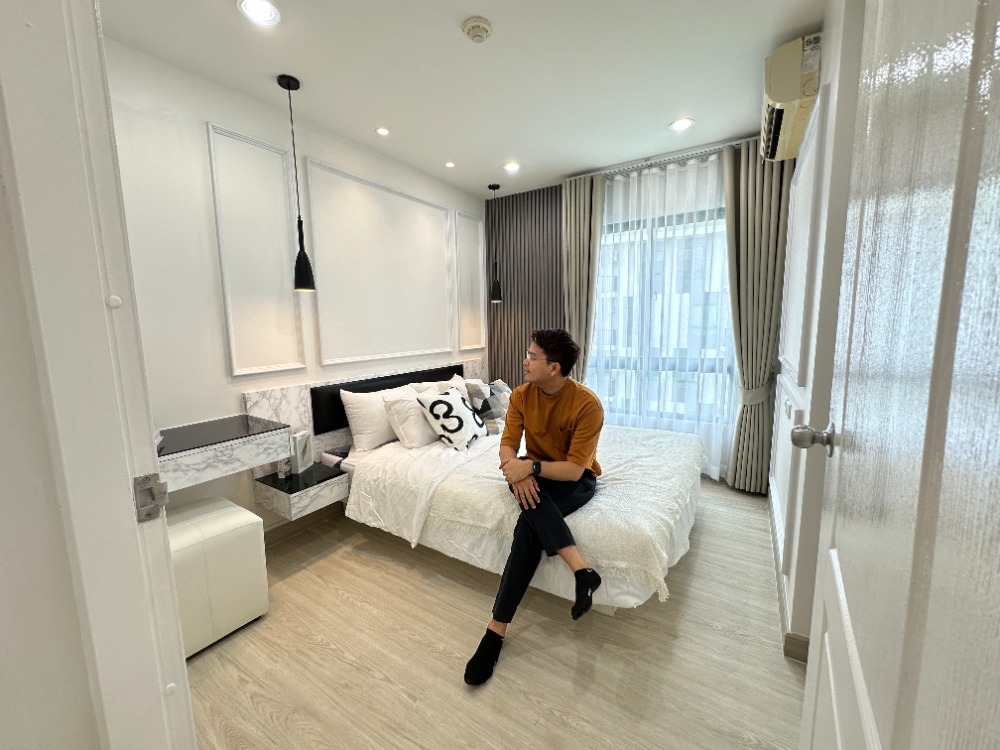 For SaleCondoBangna, Bearing, Lasalle : Help every step, Newly renovated room, Modern Style🟢Sofa Bed, Central Building, Pool View, 7th Floor🟢 For Sale Condo ICondo Sukhumvit 105 (Lasalle)