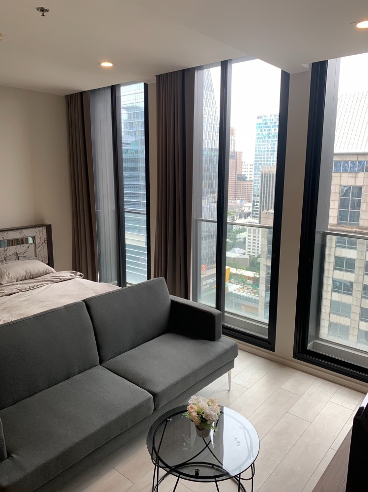 For RentCondoWitthayu, Chidlom, Langsuan, Ploenchit : Condo for rent, Noble Ploenchit, good location, connected to BTS