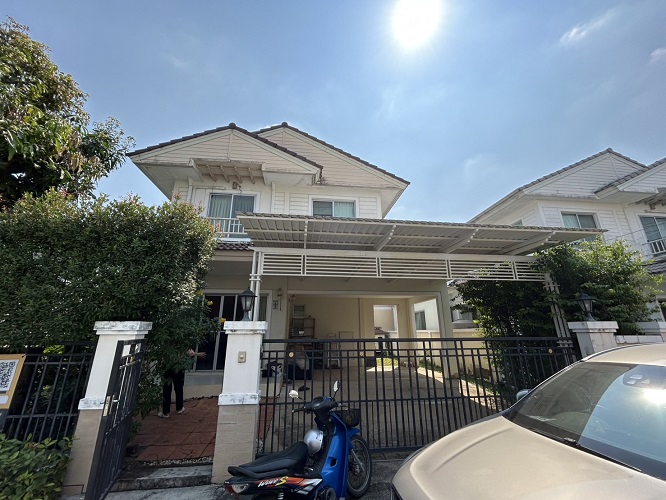 For RentHouseBang kae, Phetkasem : For rent: Nantawan House, fully furnished house, ready to move in, near Bang Wa BTS station and Bang Wa subway, 3 bedrooms, 2 bathrooms