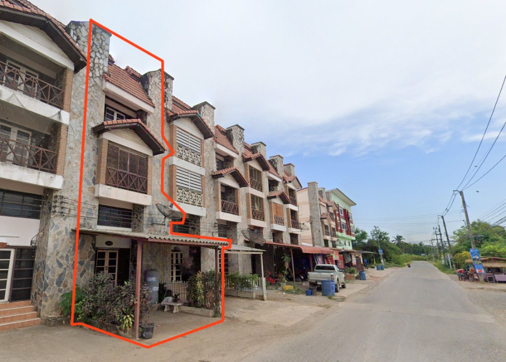 For SaleTownhouseRatchaburi : Townhouse for sale, Wang Yen Subdistrict, Ban Phae Hospital, Ratchaburi, 17.5 sq m.