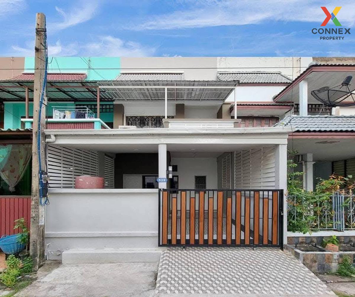 For SaleTownhousePathum Thani,Rangsit, Thammasat : For Sale Townhouse/Townhome  , Chomfah warangkul Klong 2 , Pracha Thipat , Thanyaburi , Pathum Thani , CX-115023