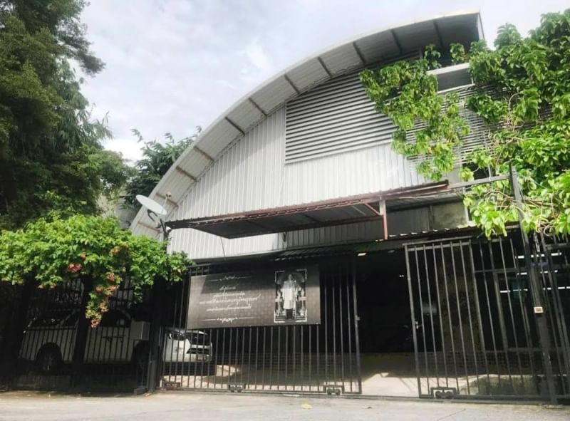 For RentWarehouseRathburana, Suksawat : Warehouse for rent, Soi Phutthabucha, Rama 2, size 575 sq m.