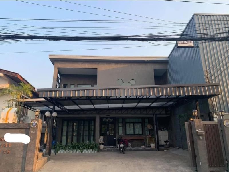 For SaleWarehouseBang Sue, Wong Sawang, Tao Pun : House and warehouse for sale Near Big C Wong Sawang, area 97 square meters.