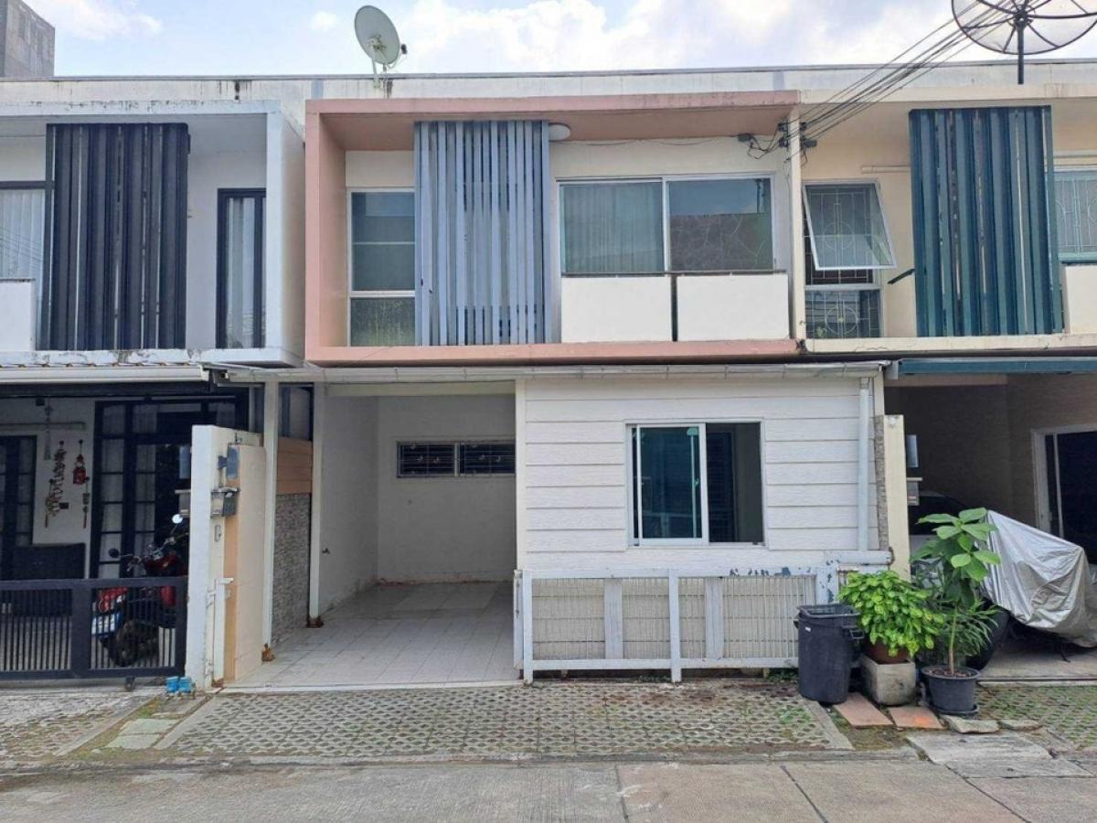 For RentTownhouseChokchai 4, Ladprao 71, Ladprao 48, : Plantciti Village for rent, Lat Phrao 71