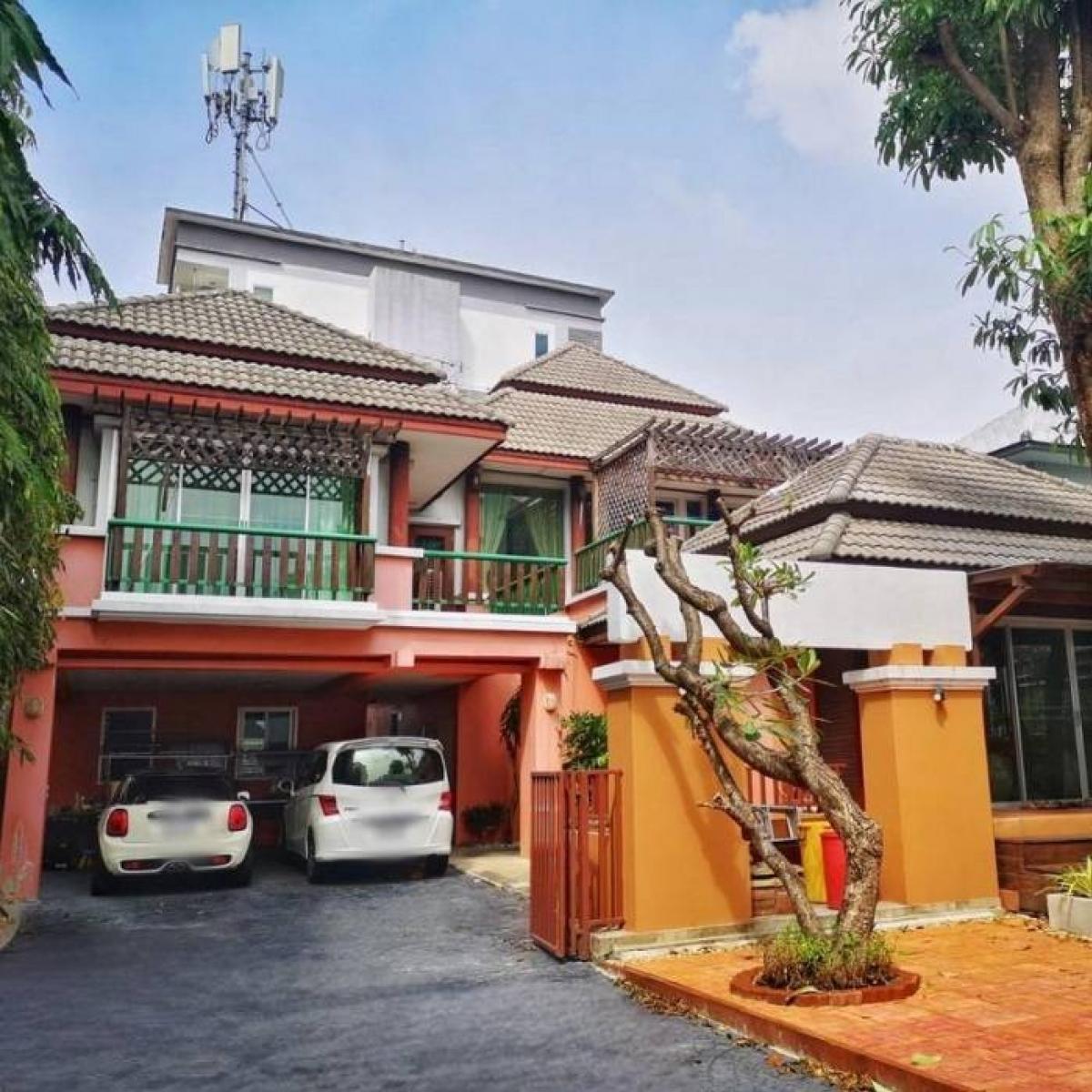 For SaleHouseLadprao101, Happy Land, The Mall Bang Kapi : 2 storey detached house for sale, Soi Lat Phrao 107, near MRT Lat Phrao 101, area 121 sq.m. Near the Mall Bangkapi