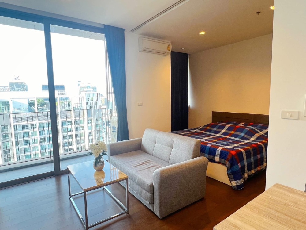 ให้เช่าคอนโดวิทยุ ชิดลม หลังสวน : Room for rent Na Vara Residence 2 bedrooms 55k beautifully decorated room [MKr250201]