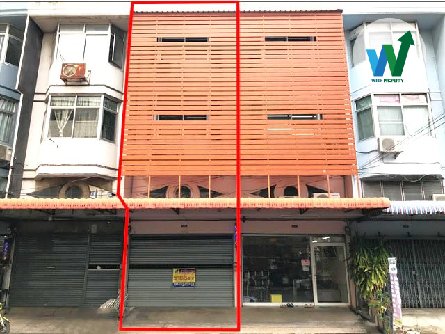 For SaleShophouseVipawadee, Don Mueang, Lak Si : Selling a 3.5 -storey area near Don Mueang area, near Maine Road, extended 16 sq.w., 3 bedrooms, 2 bathrooms.