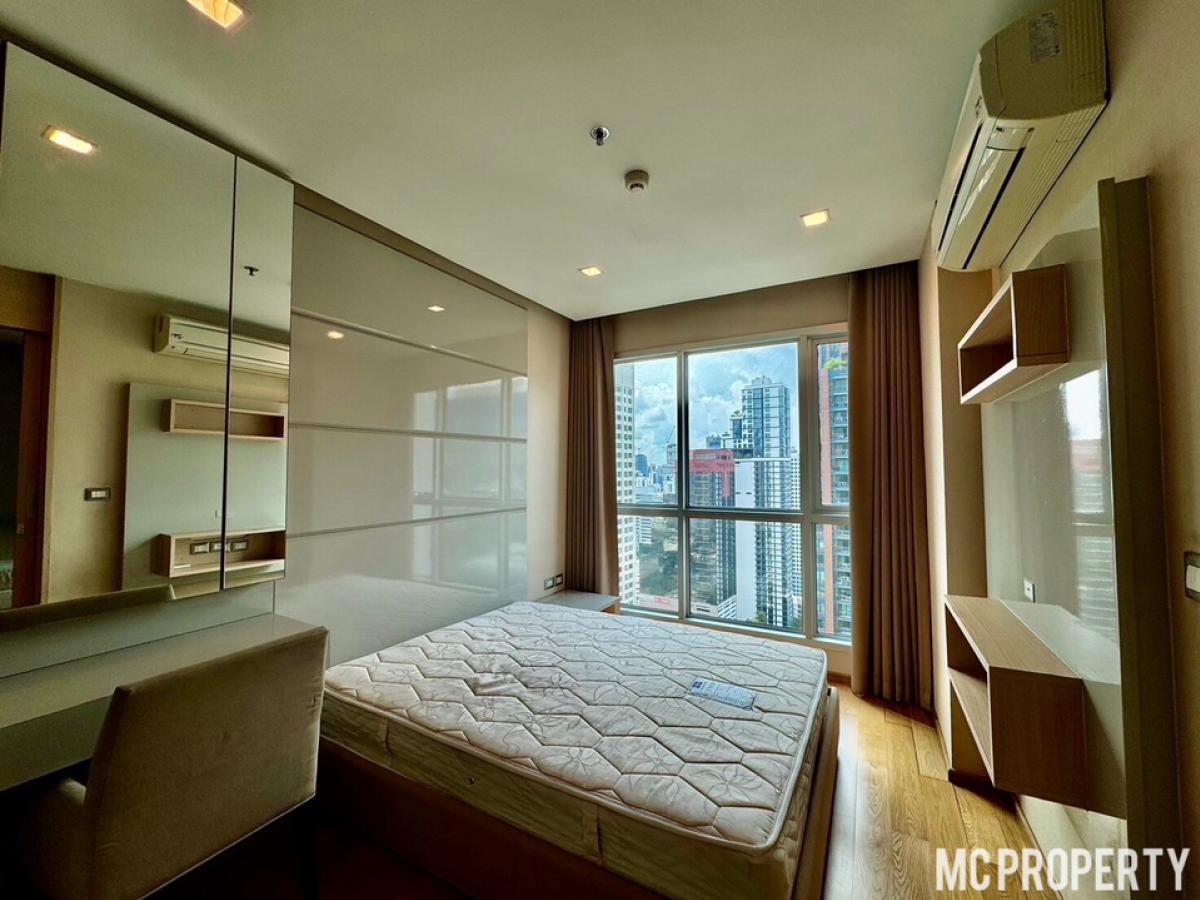 ขายคอนโดพระราม 9 เพชรบุรีตัดใหม่ RCA : The Address Asoke 1 bedroom 45sqm 30fl++ for sale only 6.3Mb please contact 0816878954